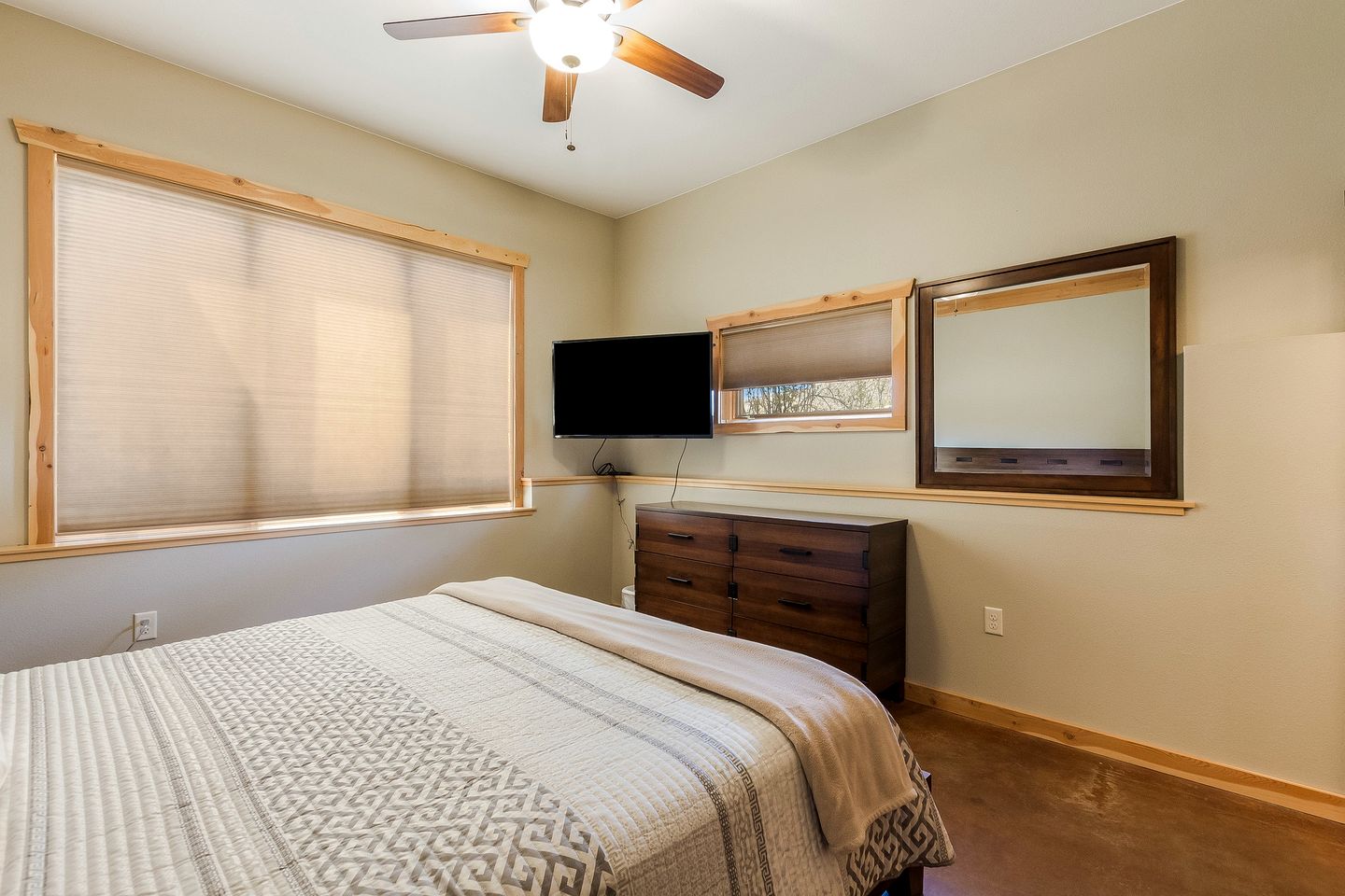 Idyllic Retreat with Private Hot Tub near Rocky Mountain National Park and Estes Park, Colorado