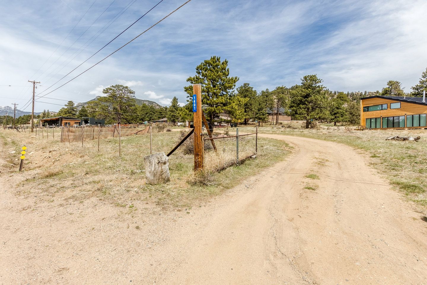 Idyllic Retreat with Private Hot Tub near Rocky Mountain National Park and Estes Park, Colorado