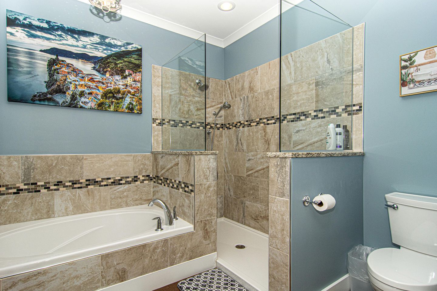 Amazing Cabin with Stunning Forest Sights in Chattanooga, Tennessee