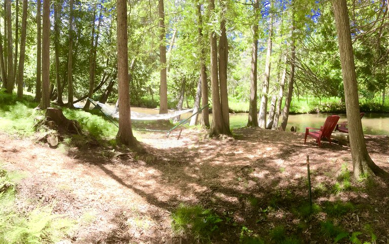 Log Cabins (Indian River, Michigan, United States)