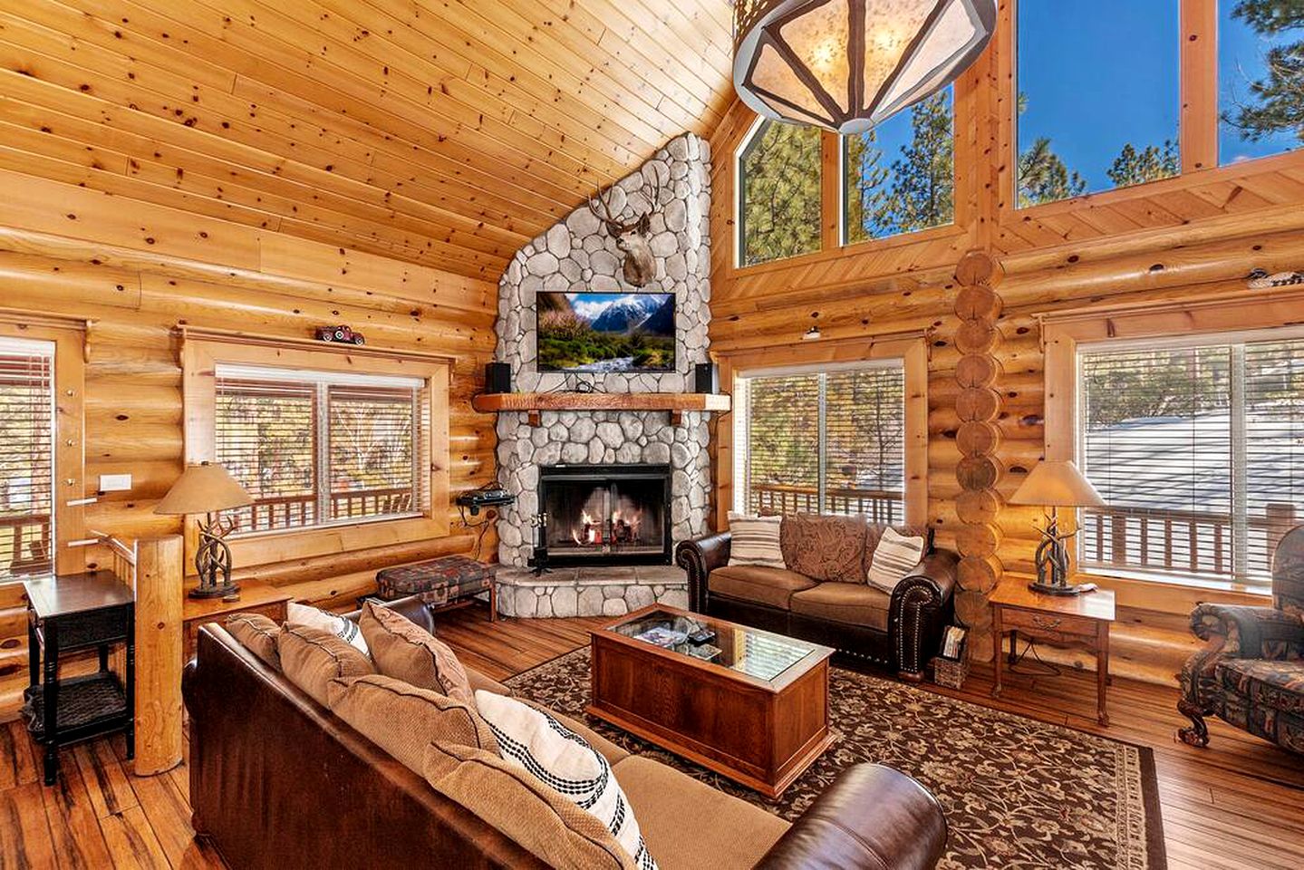 Escape to Adventure: Mountain Cabin Holidays in Big Bear Lake