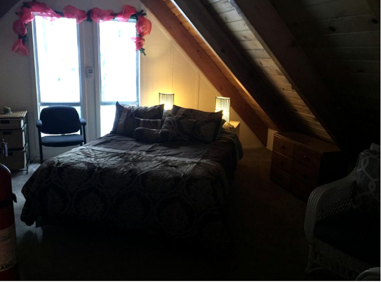 Charming Log Cabin Rental near Huntington Lake in the Sierra Nevada of California