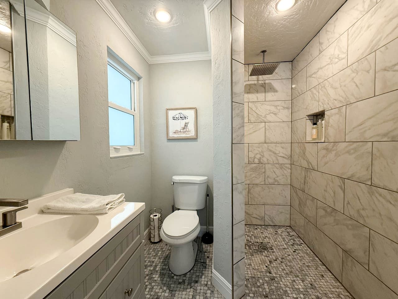 Private Oasis with Lanai and Lounge Space in Sarasota, Florida