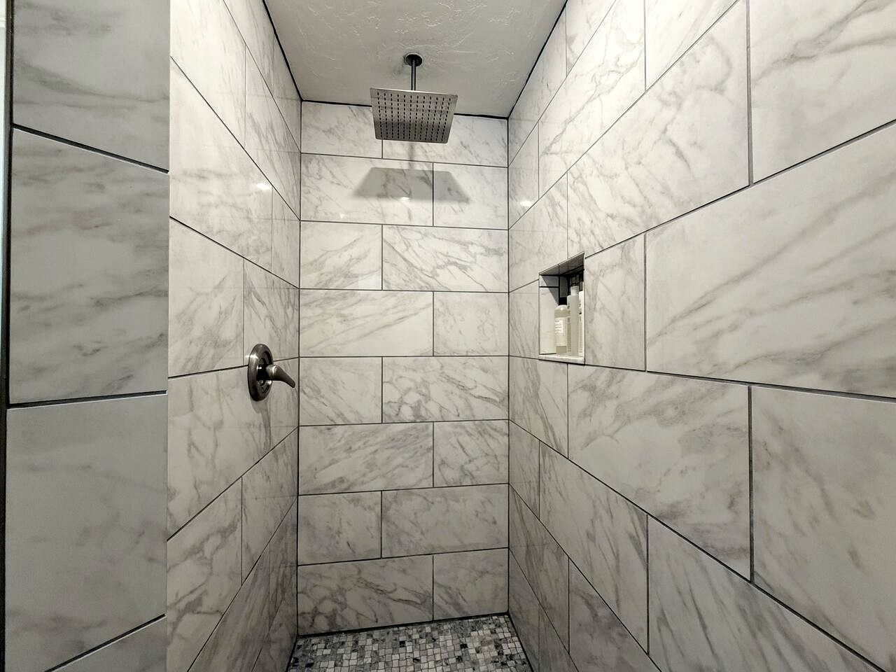 Private Oasis with Lanai and Lounge Space in Sarasota, Florida