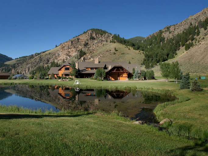 Nature Lodges (Melrose, Montana, United States)