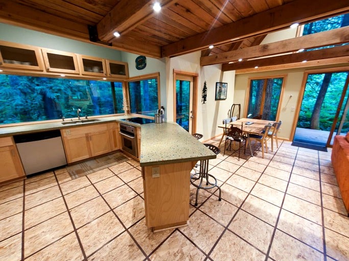 Cabins (Rhododendron, Oregon, United States) | Luxury Oregon cabin