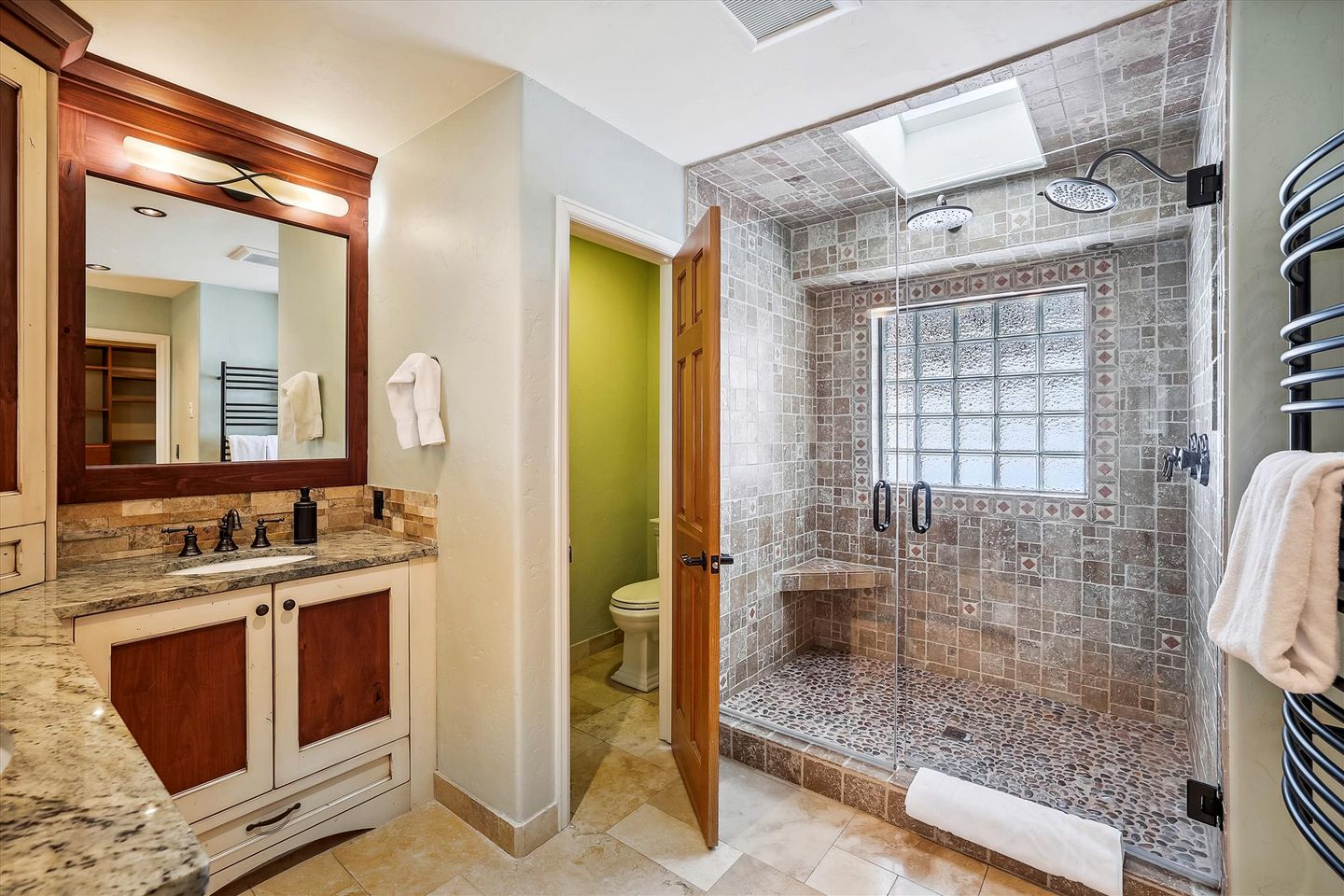 Incredible Family Cabin with Hot Tub and Mountain Views near Ski Slopes of Breckenridge, Colorado