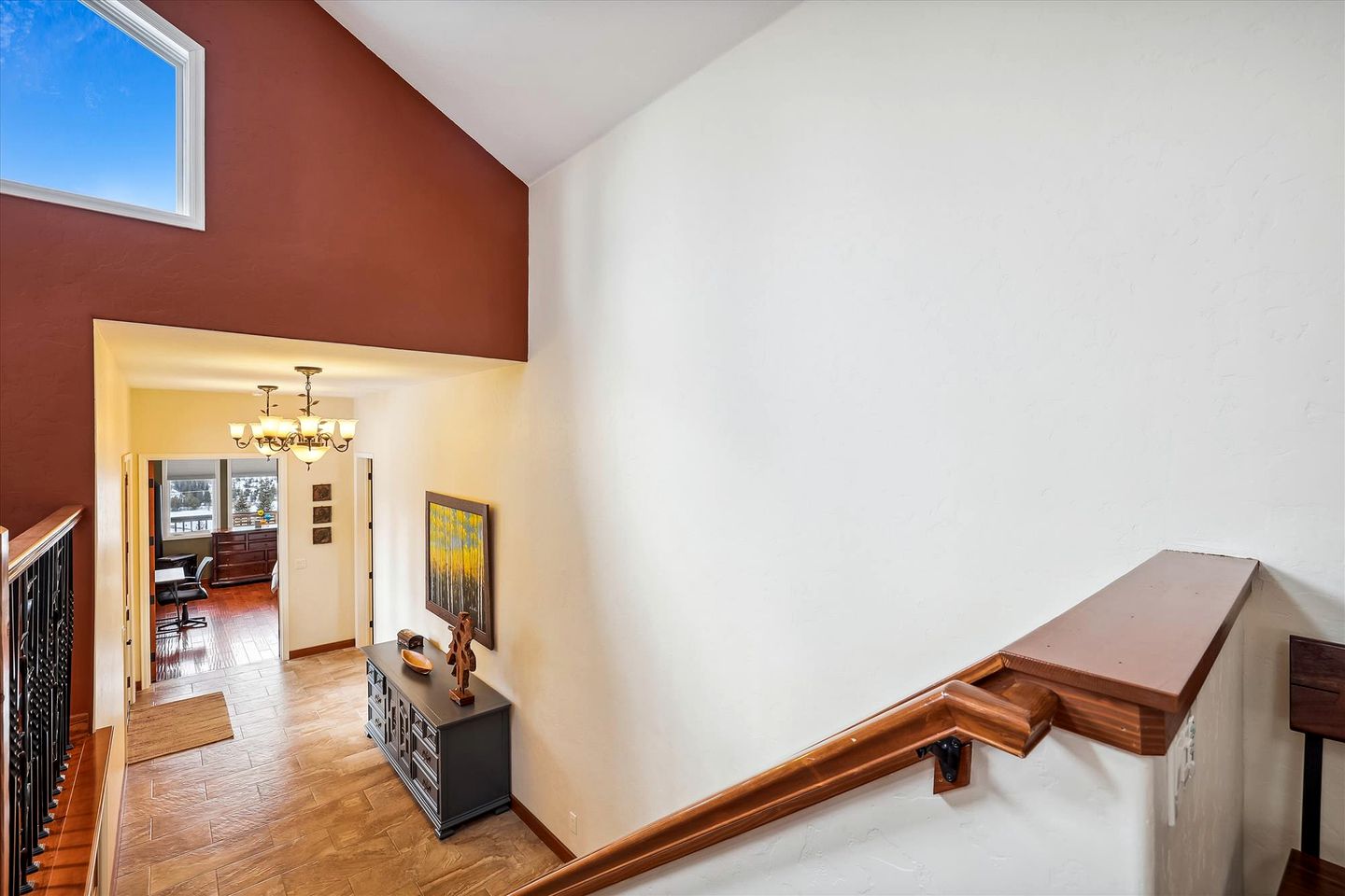 Incredible Family Cabin with Hot Tub and Mountain Views near Ski Slopes of Breckenridge, Colorado