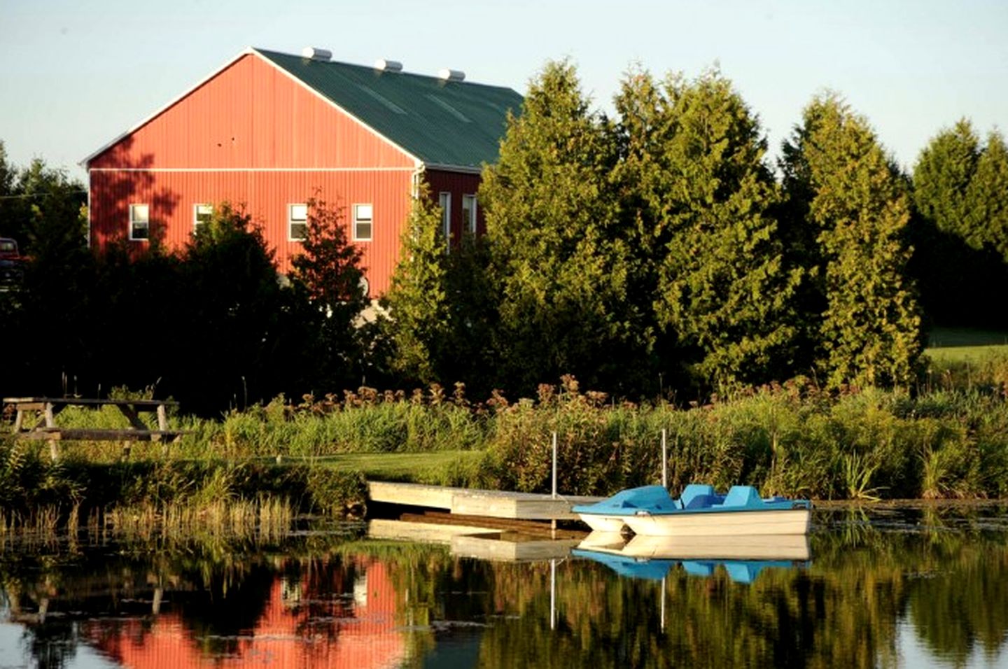 Luxurious Cottage Retreat Rental Nestled in the Beautiful Wilderness of Grey County, Ontario