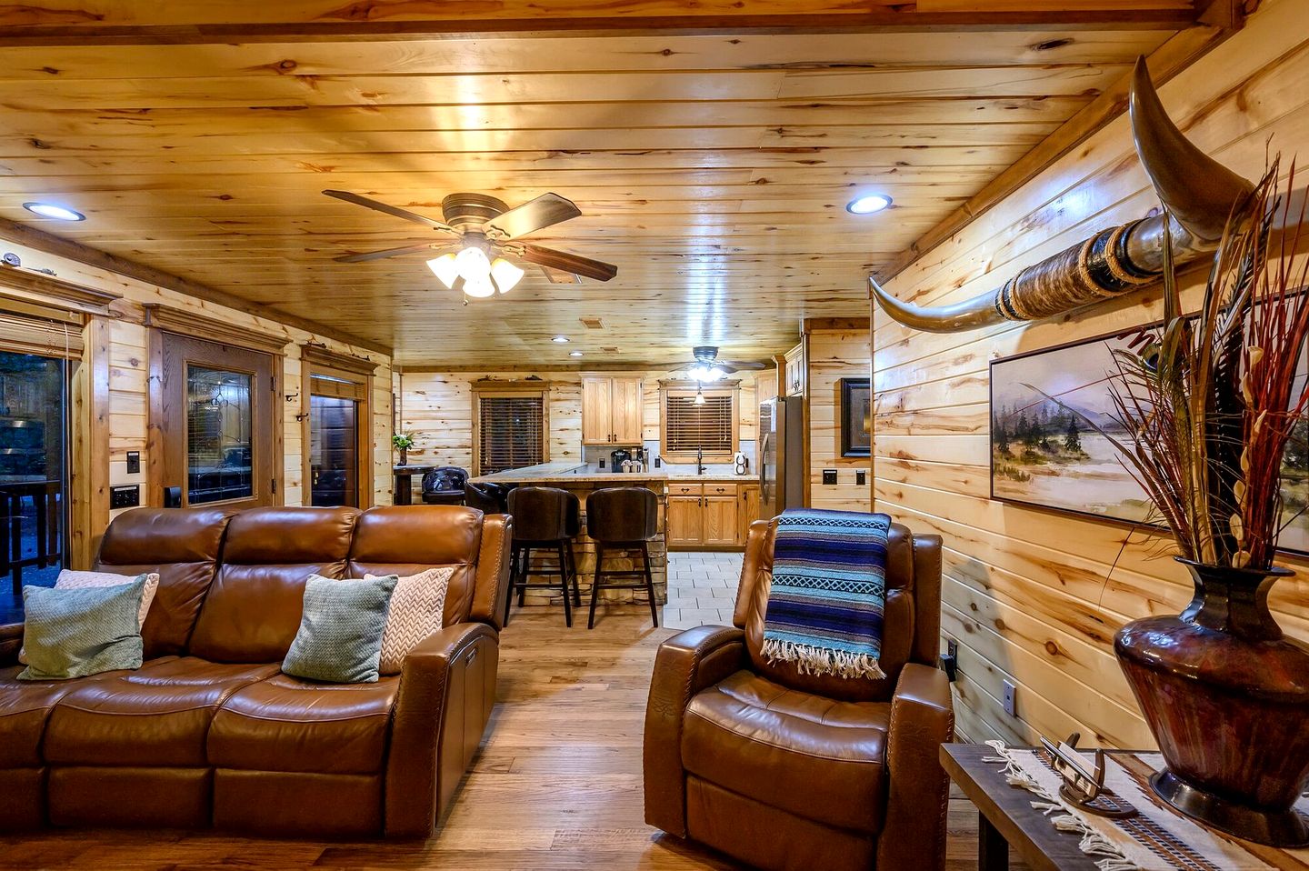 Rustic Two-Story Cabin with Hot Tub, Game Loft & Fireplace Near Broken Bow