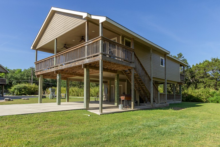 Texas Hill Country Glamping Stay with Direct River Access