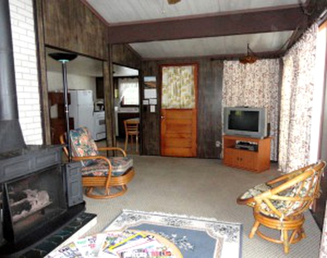 Cabins (Eagle River, Wisconsin, United States)