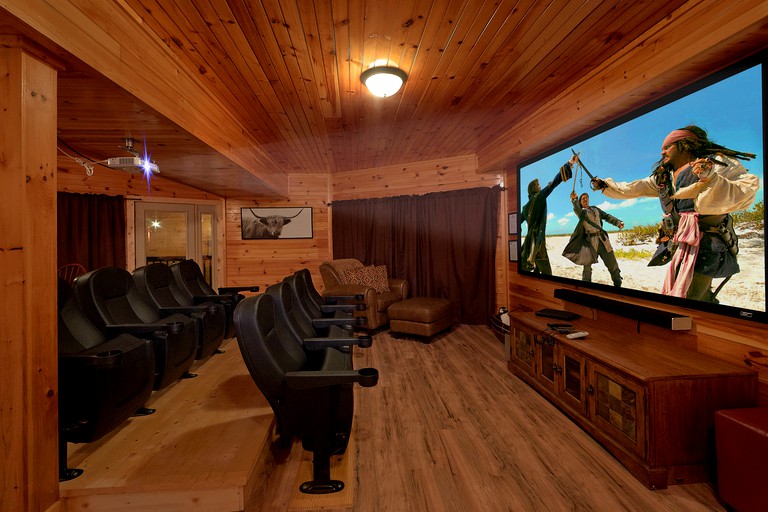 Cabins (United States, Gatlinburg, Tennessee)