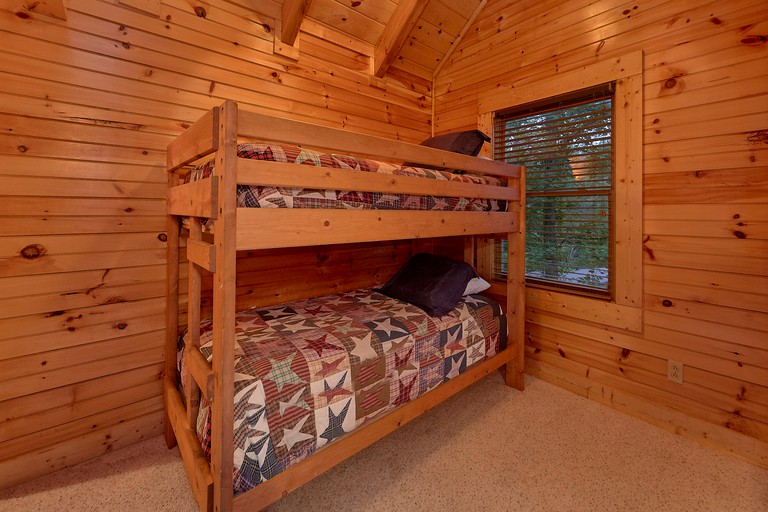 Cabins (United States, Gatlinburg, Tennessee)