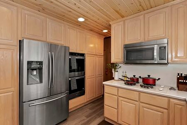 Cabins (United States of America, Big Bear City, California)