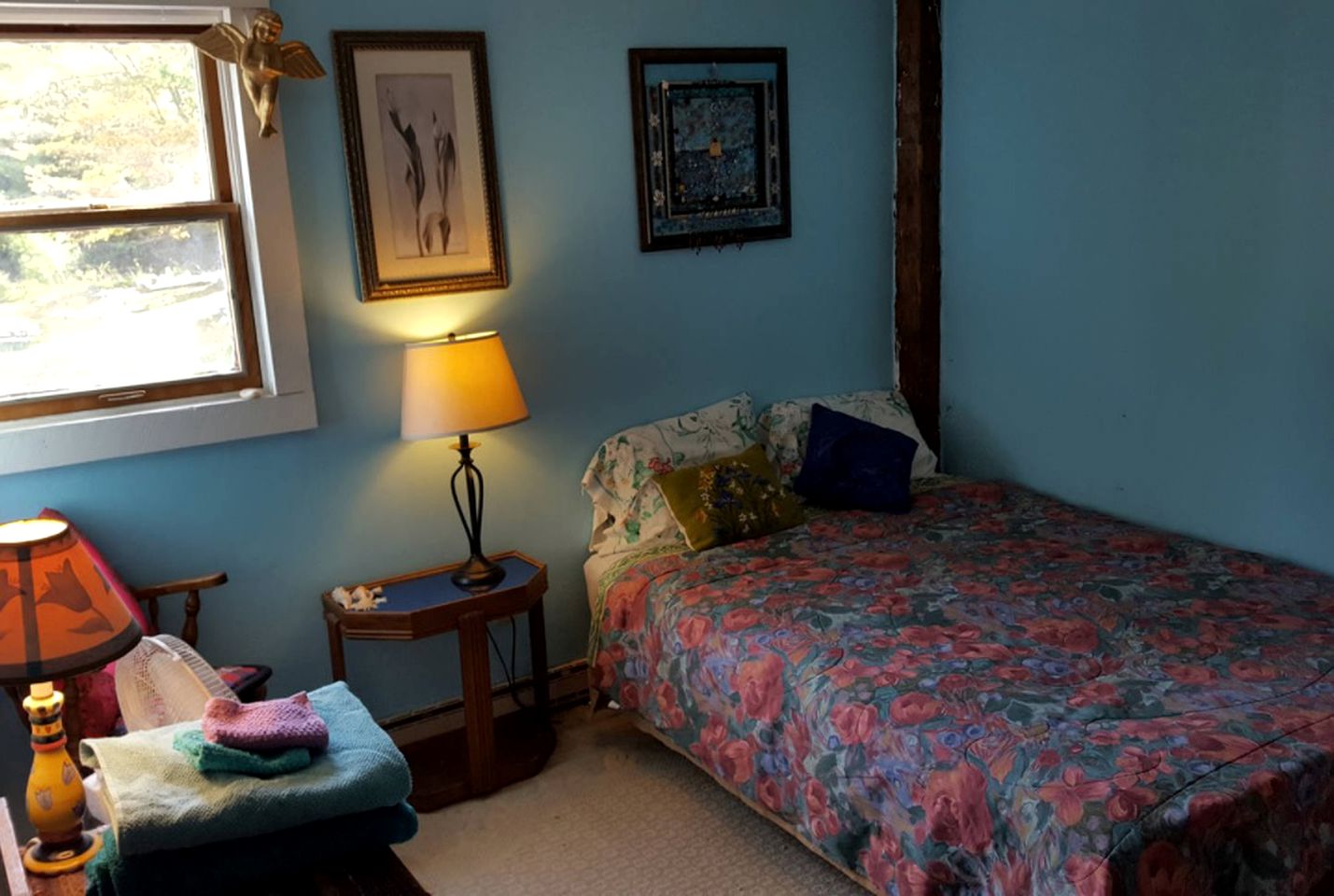 Romantic Weekend Retreat in the Quiet Town of Cummington, Massachusetts