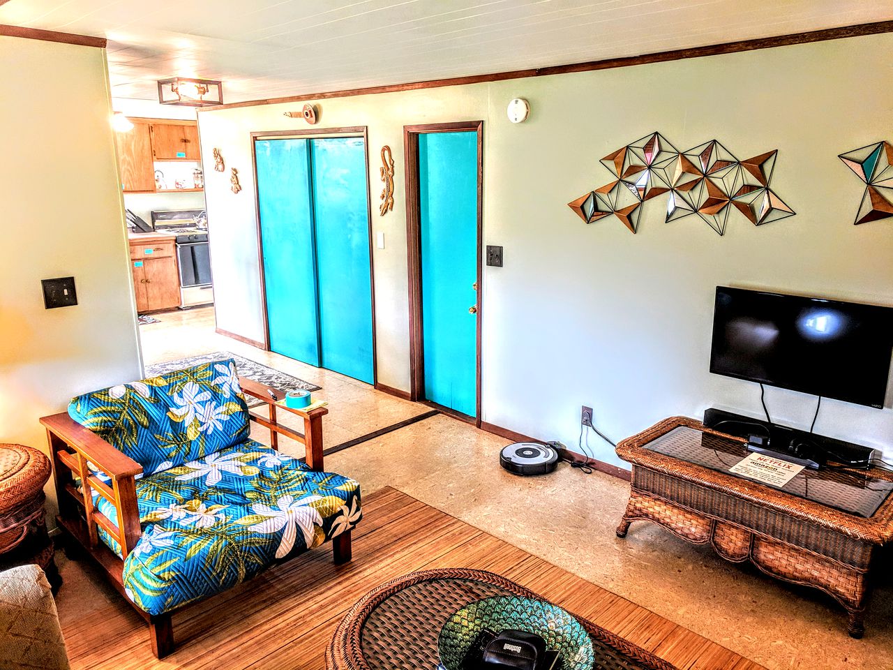 Single Hammock Rental in a Coed Outdoor Dorm near Akaka Falls, Hawaii