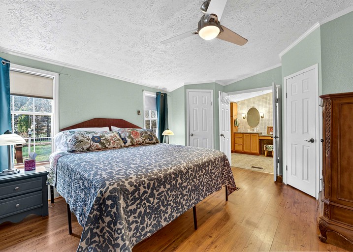 Vacation Rentals (United States of America, --, West Virginia)