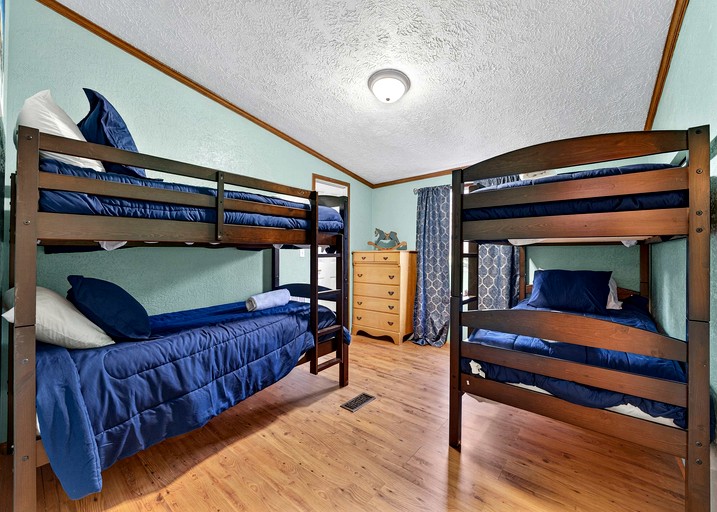 Vacation Rentals (United States of America, --, West Virginia)