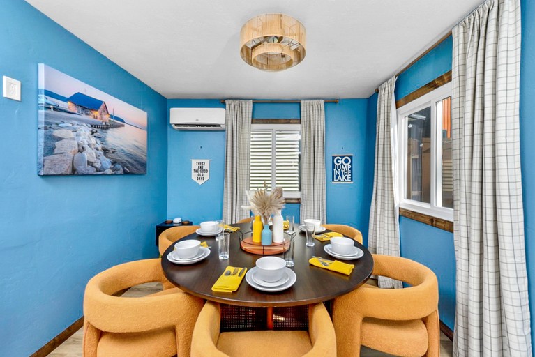 Vacation Rentals (United States of America, --, Wisconsin)