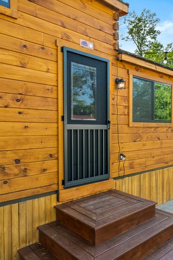 Cabins (United States of America, Branson, Missouri)