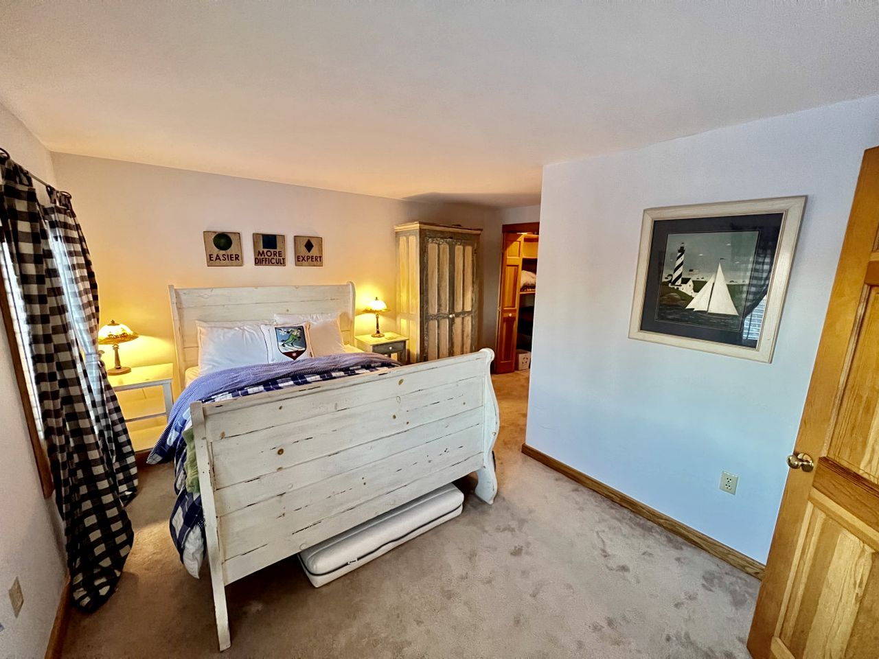 Glorious Cottage Placed in a Secluded Area in Stratton, Vermont