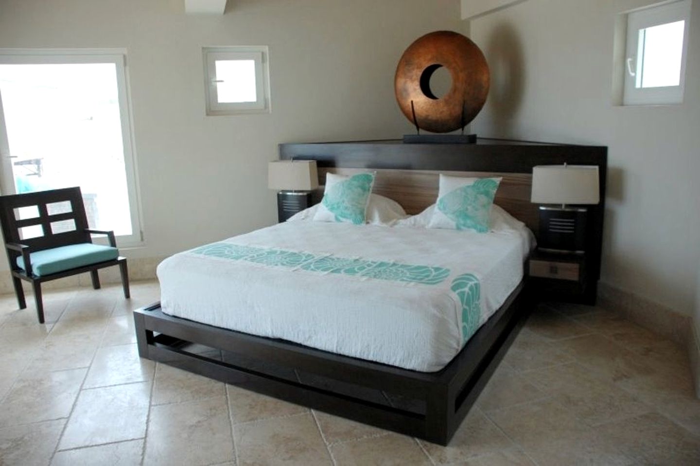 Luxurious Oceanview Villa with Pool and Beach Access in Sky Beach Club, Governor's Harbour, Bahamas