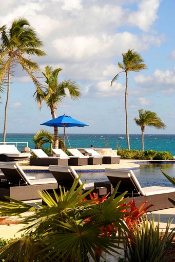 Vacation Rentals (Bahamas, Governor's Harbour, North Eleuthera)