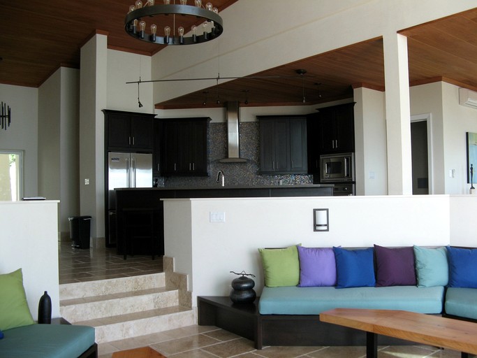 Vacation Rentals (Bahamas, Governor's Harbour, North Eleuthera)
