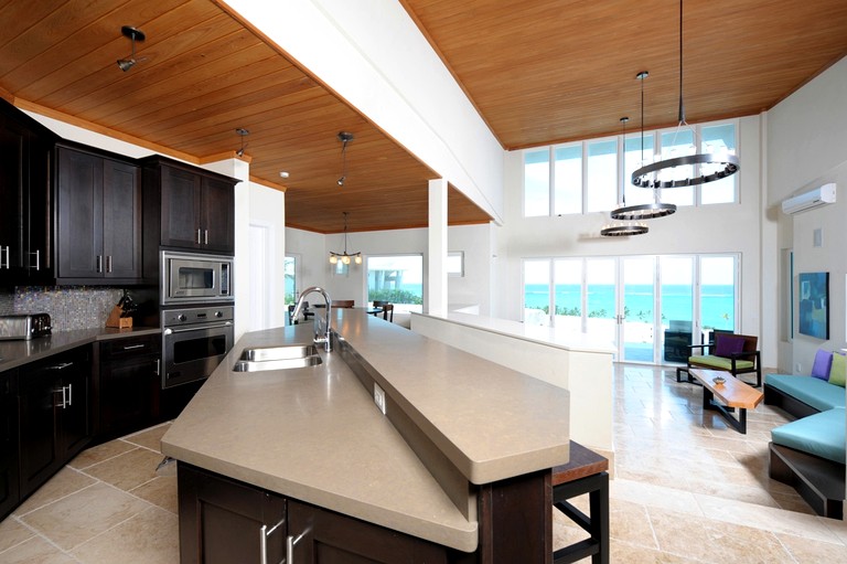 Vacation Rentals (Bahamas, Governor's Harbour, North Eleuthera)