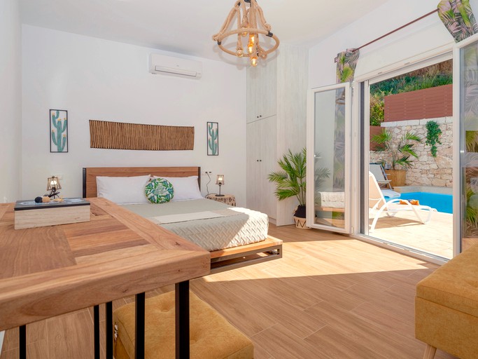 Villas (Greece, Prinos, Crete)
