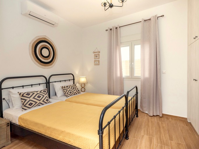 Villas (Greece, Prinos, Crete)