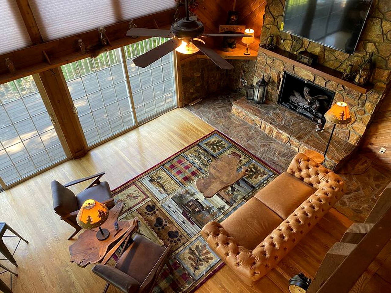 Mountain Majesty: Cabin in Bryson City with Panoramic Ridge Views