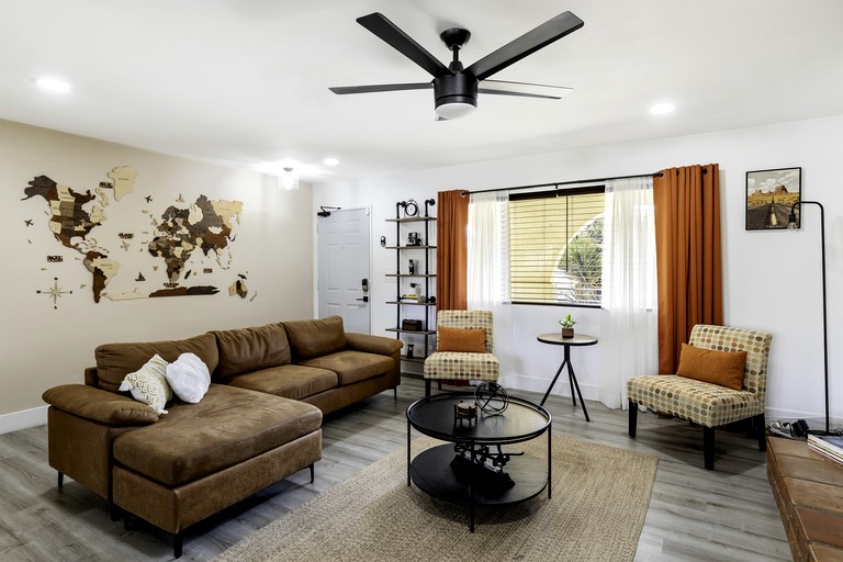 Cottages (United States of America, Yucca Valley, California)