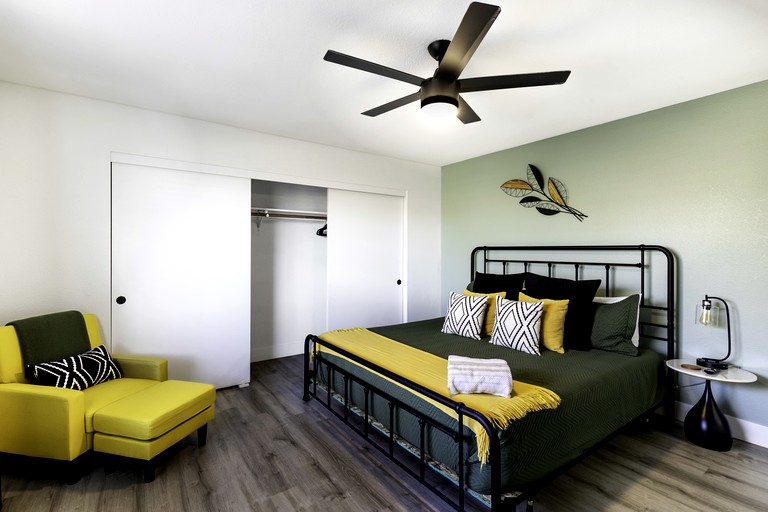 Cottages (United States of America, Yucca Valley, California)