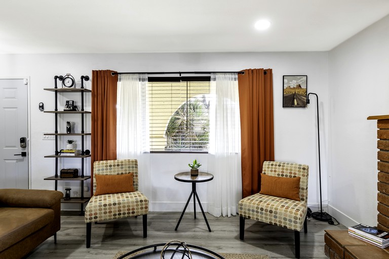 Cottages (United States of America, Yucca Valley, California)