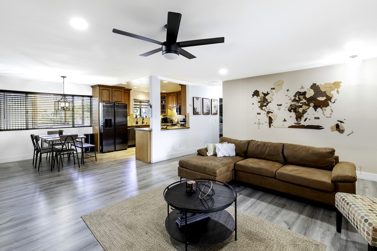 Cottages (United States of America, Yucca Valley, California)