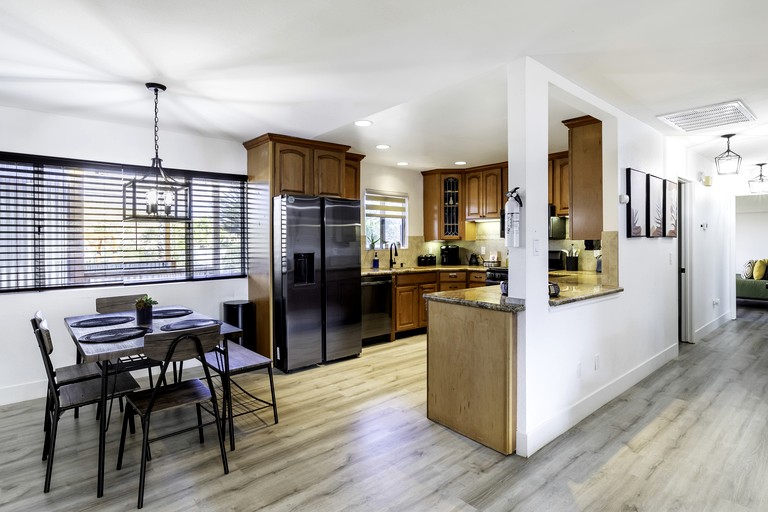 Cottages (United States of America, Yucca Valley, California)