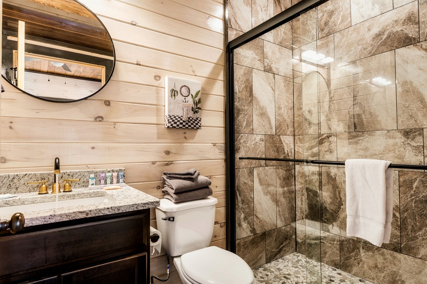 Beautiful Cabin with Private Hot Tub and Panoramic Views of the Great Smoky Mountains on the Skydeck, Minutes from Dollywood