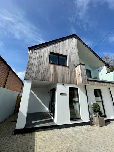 Cottages (United Kingdom, Camelford, England)