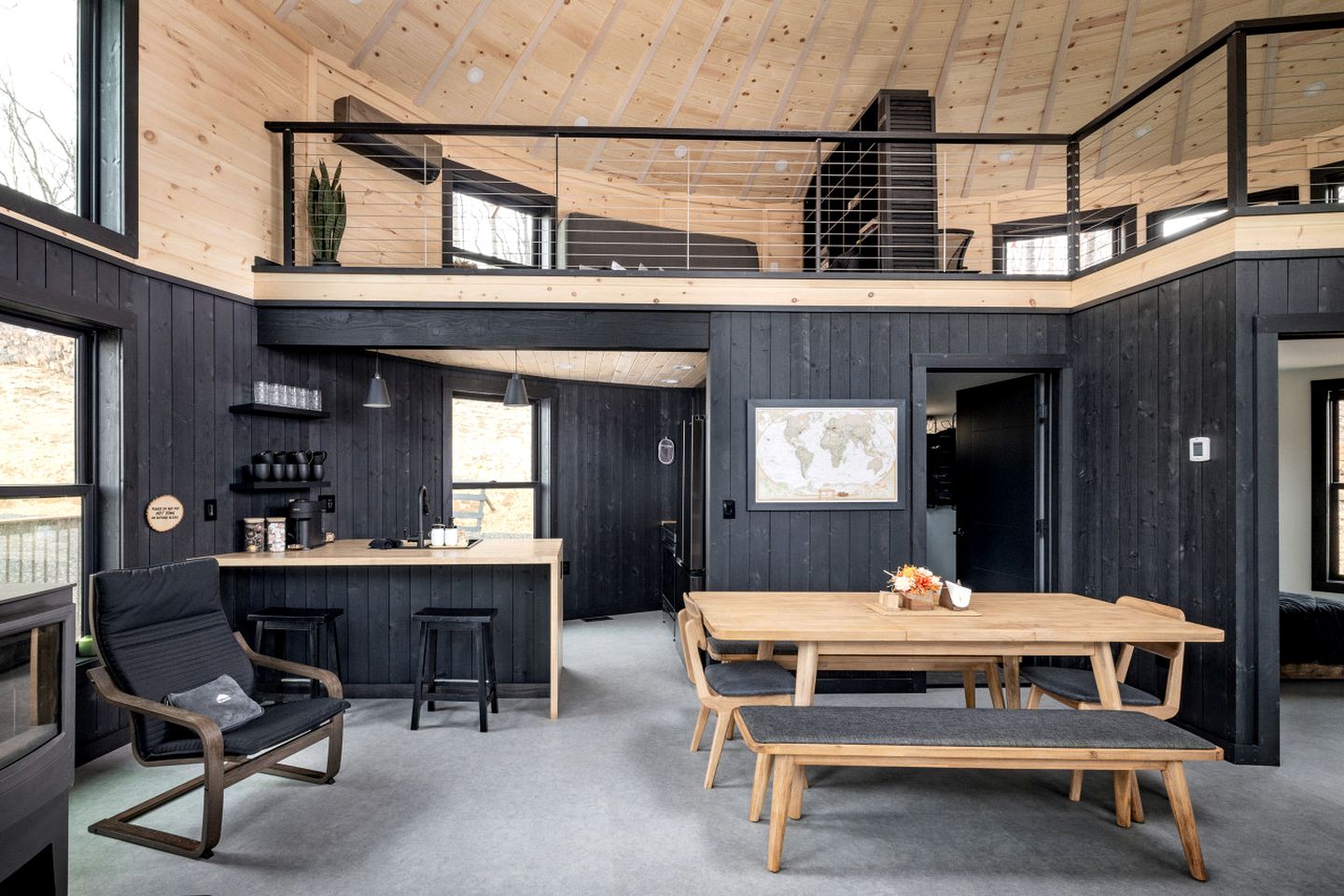 Skyline Drive Yurt Glamping near Shenandoah National Park