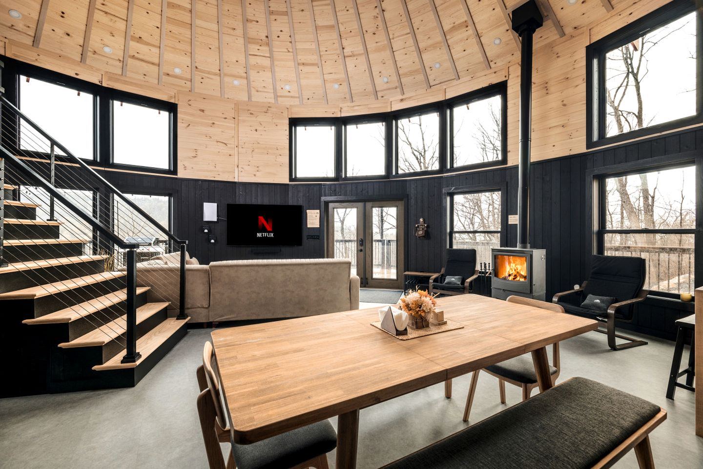 Skyline Drive Yurt Glamping near Shenandoah National Park