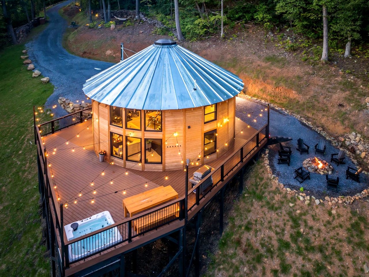 Skyline Drive Yurt Glamping near Shenandoah National Park