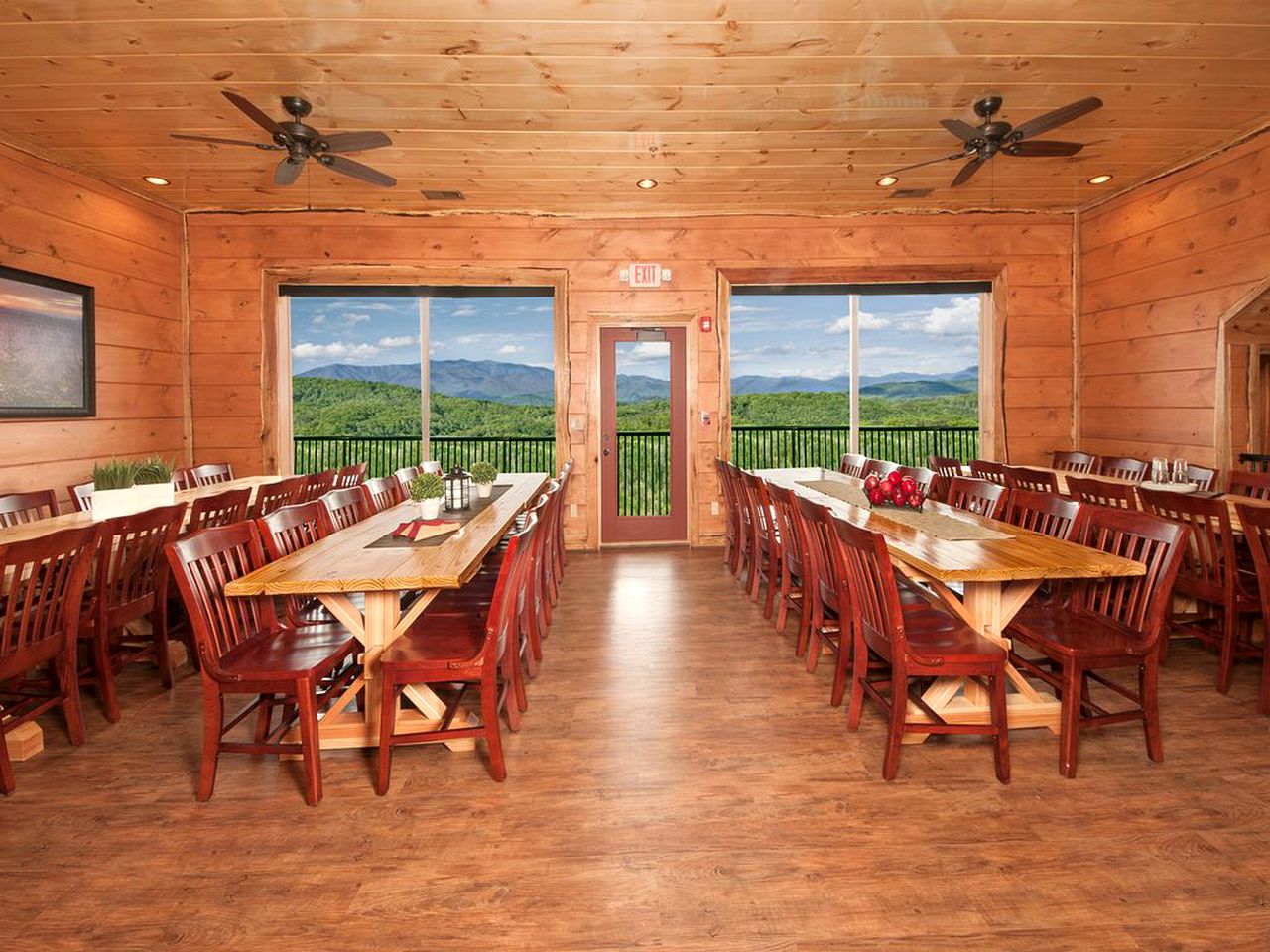 Extraordinary Vacation Cabin for Large Group Rental in Pigeon Forge, Tennessee