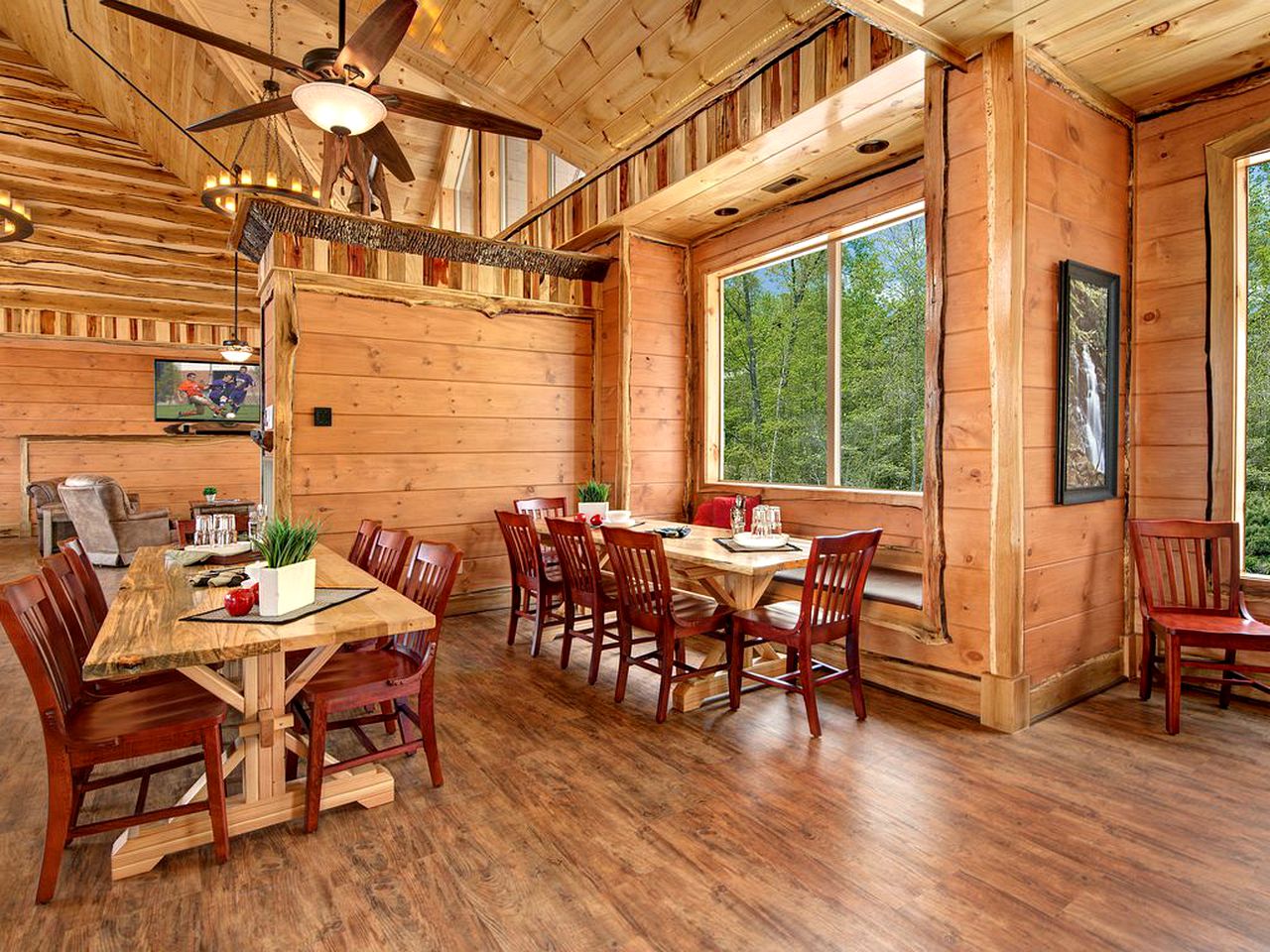 Extraordinary Vacation Cabin for Large Group Rental in Pigeon Forge, Tennessee
