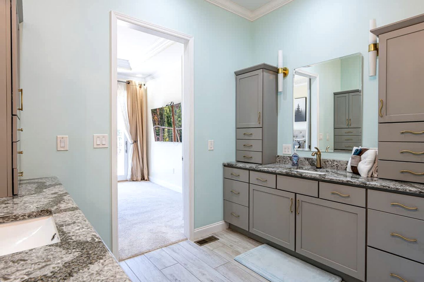 Pet Friendly Villa with Hot-tub in Gatlinburg, Tennessee