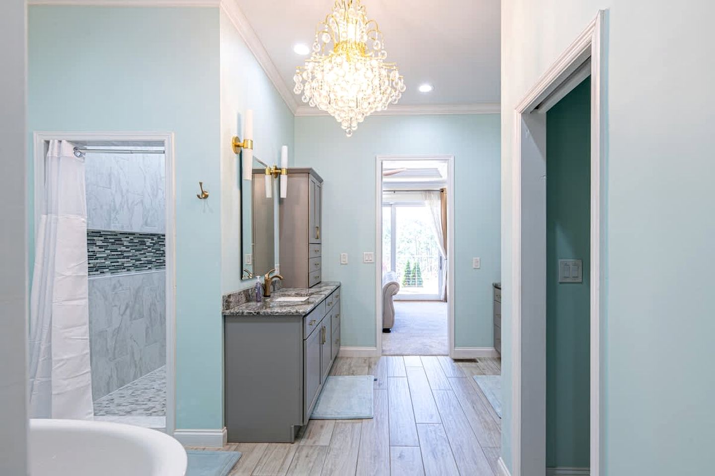 Pet Friendly Villa with Hot-tub in Gatlinburg, Tennessee