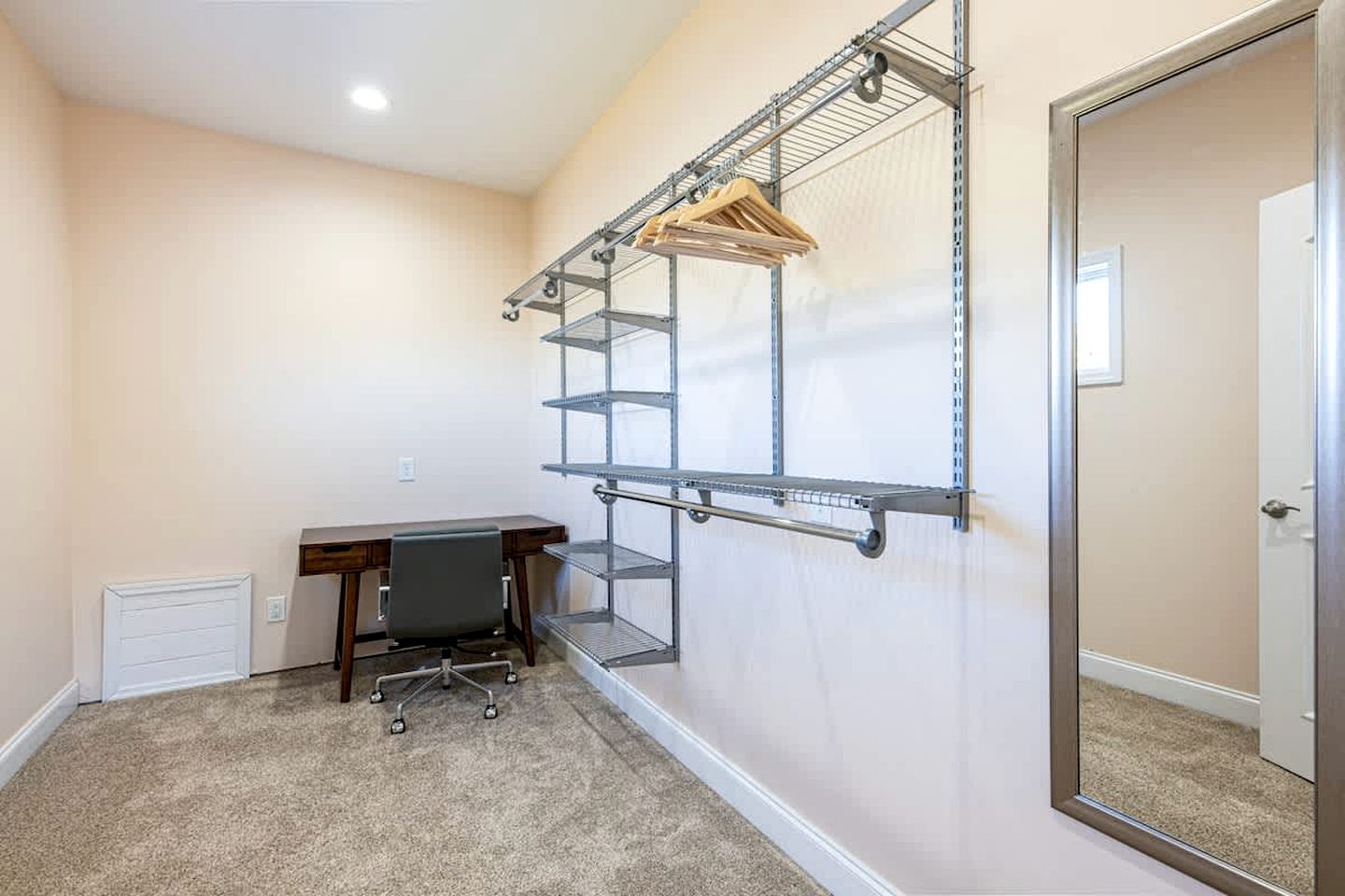 Pet Friendly Villa with Hot-tub in Gatlinburg, Tennessee