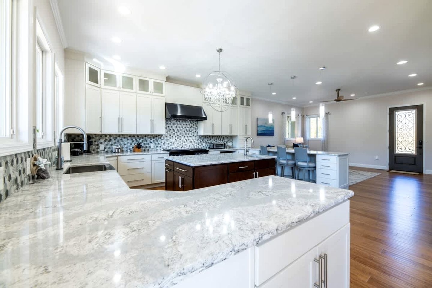 Pet Friendly Villa with Hot-tub in Gatlinburg, Tennessee