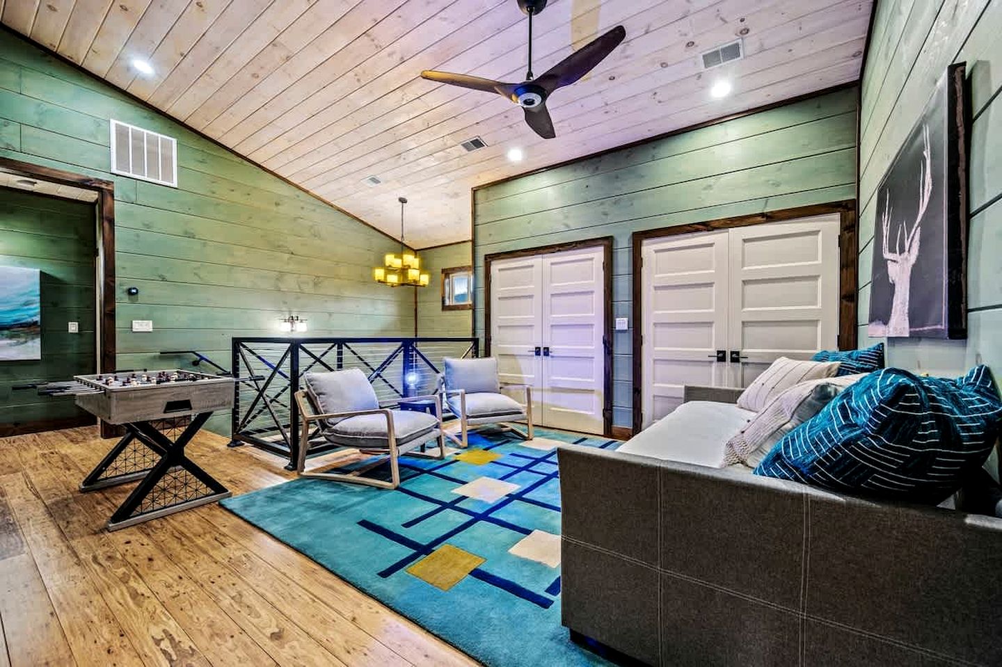 Cozy Villa with Hot-tub and Nice Vistas in Gatlinburg, Tennessee